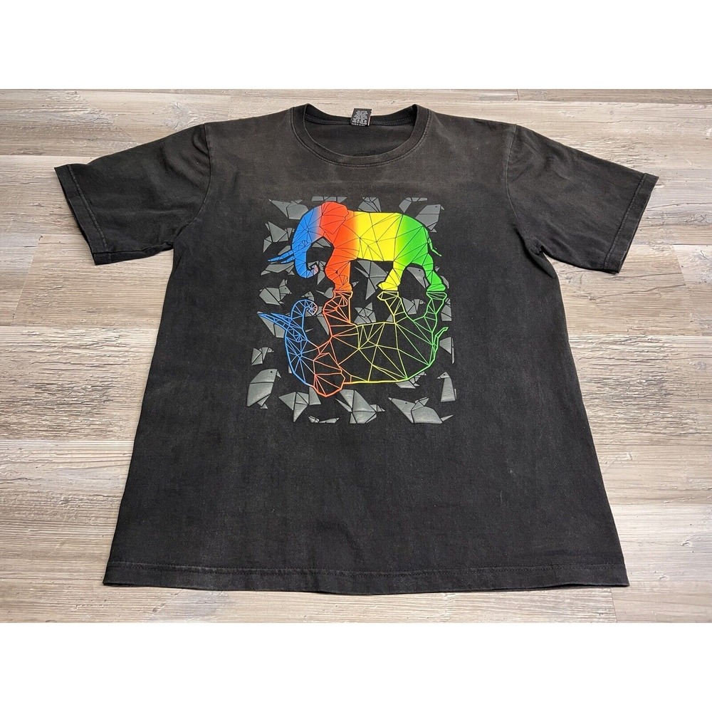 The Phantom‎ T-Shirt Geometric Polygon Colorful Rainbow Elephant Mens Size XL